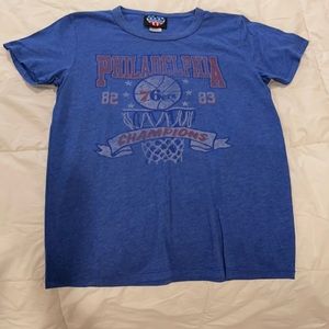 Blue Philadelphia 76ers t-shirt